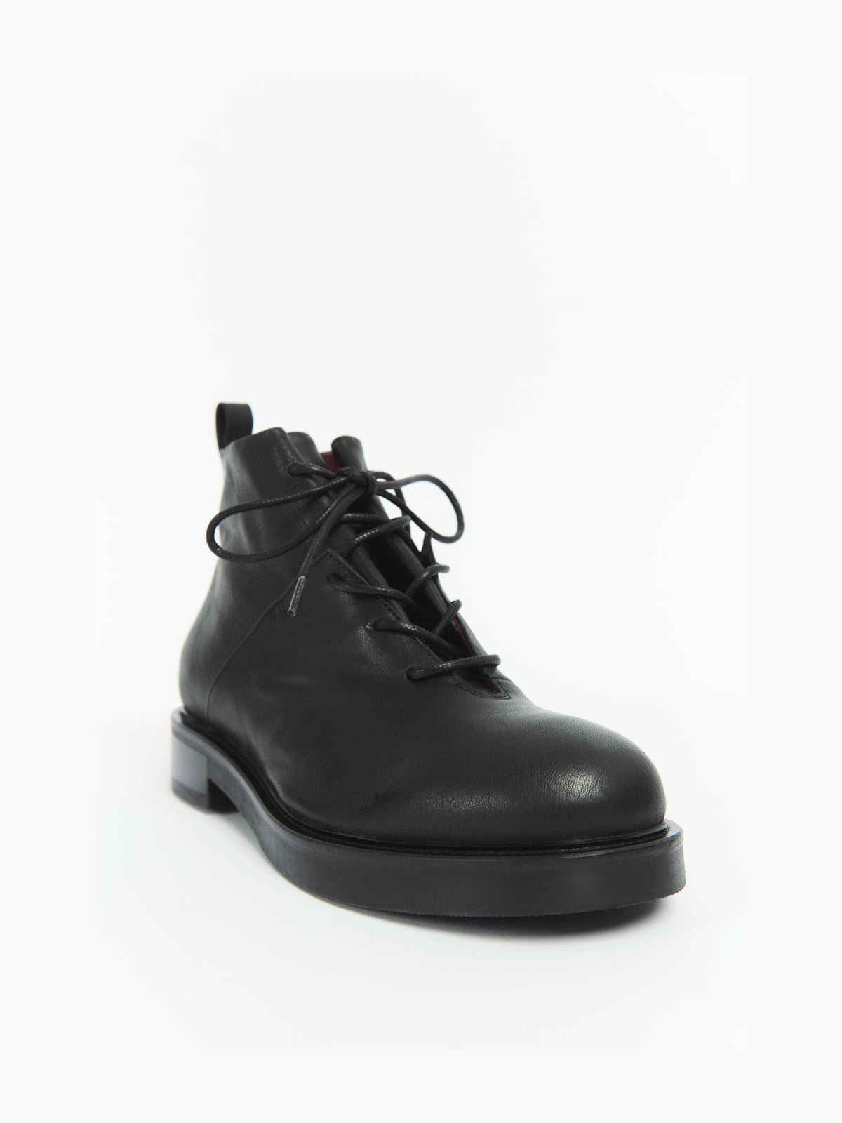 IXOS Stivaletto stringato in pelle NERO