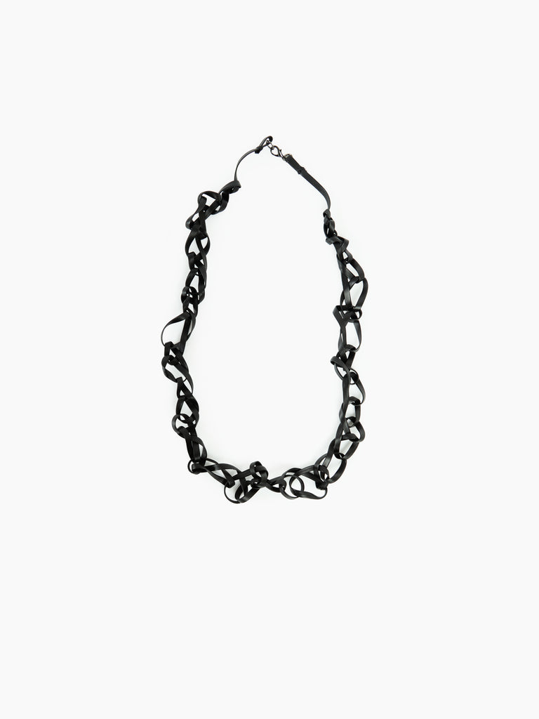 IXOS Collana con maglie intrecciate NERO