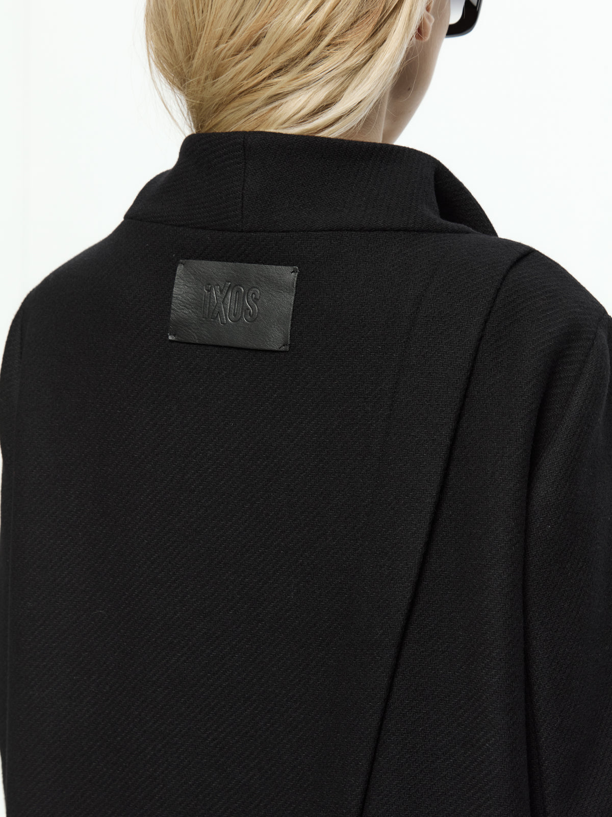 IXOS Cappotto collo scultoreo NERO