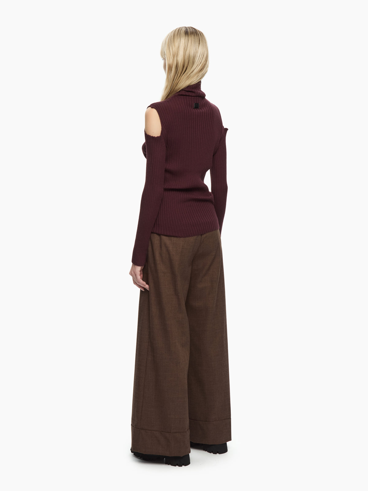 IXOS Maglia con spalle cut-out MARRONE