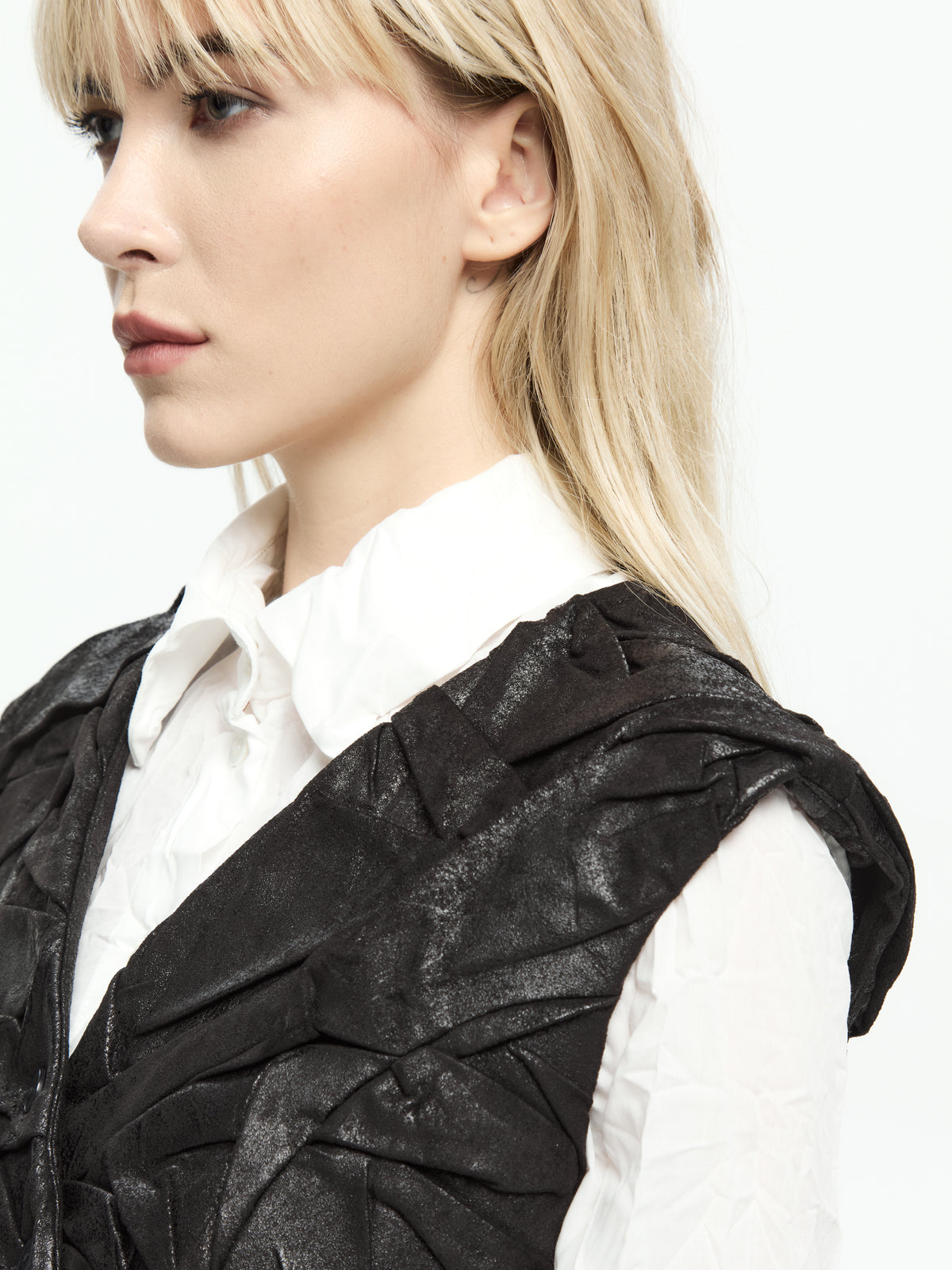 IXOS Gilet materico drappeggiato NERO