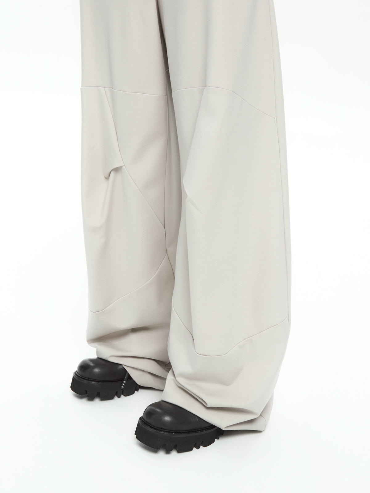 IXOS Pantaloni con dettagli geometrici