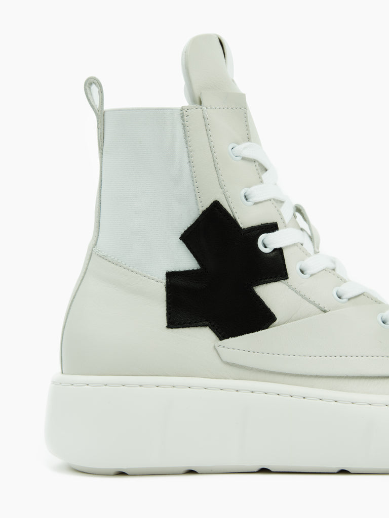 IXOS High-Top Chunky Sneakers