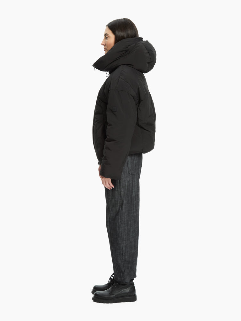 IXOS Piumino NERO