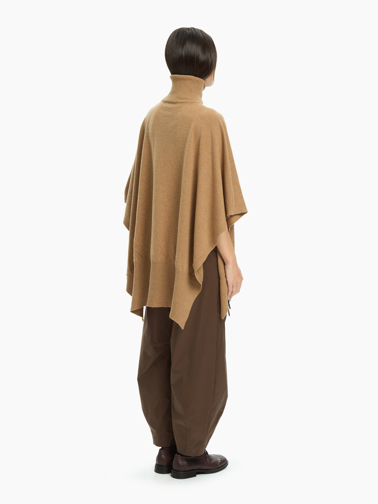 IXOS Poncho dolcevita in maglia BEIGE