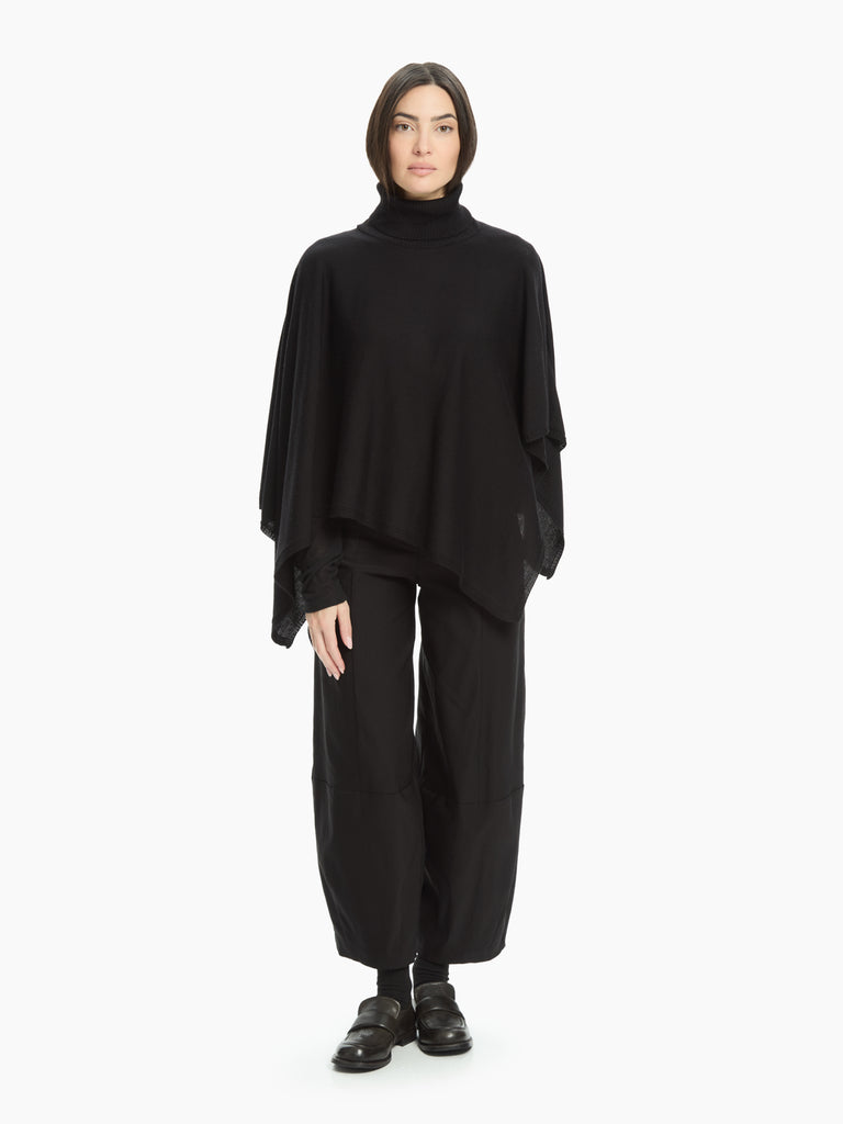 IXOS Poncho asimmetrico NERO