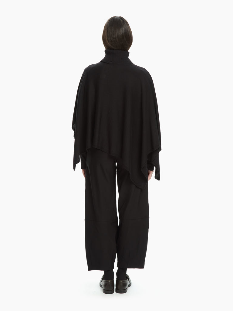 IXOS Poncho asimmetrico NERO