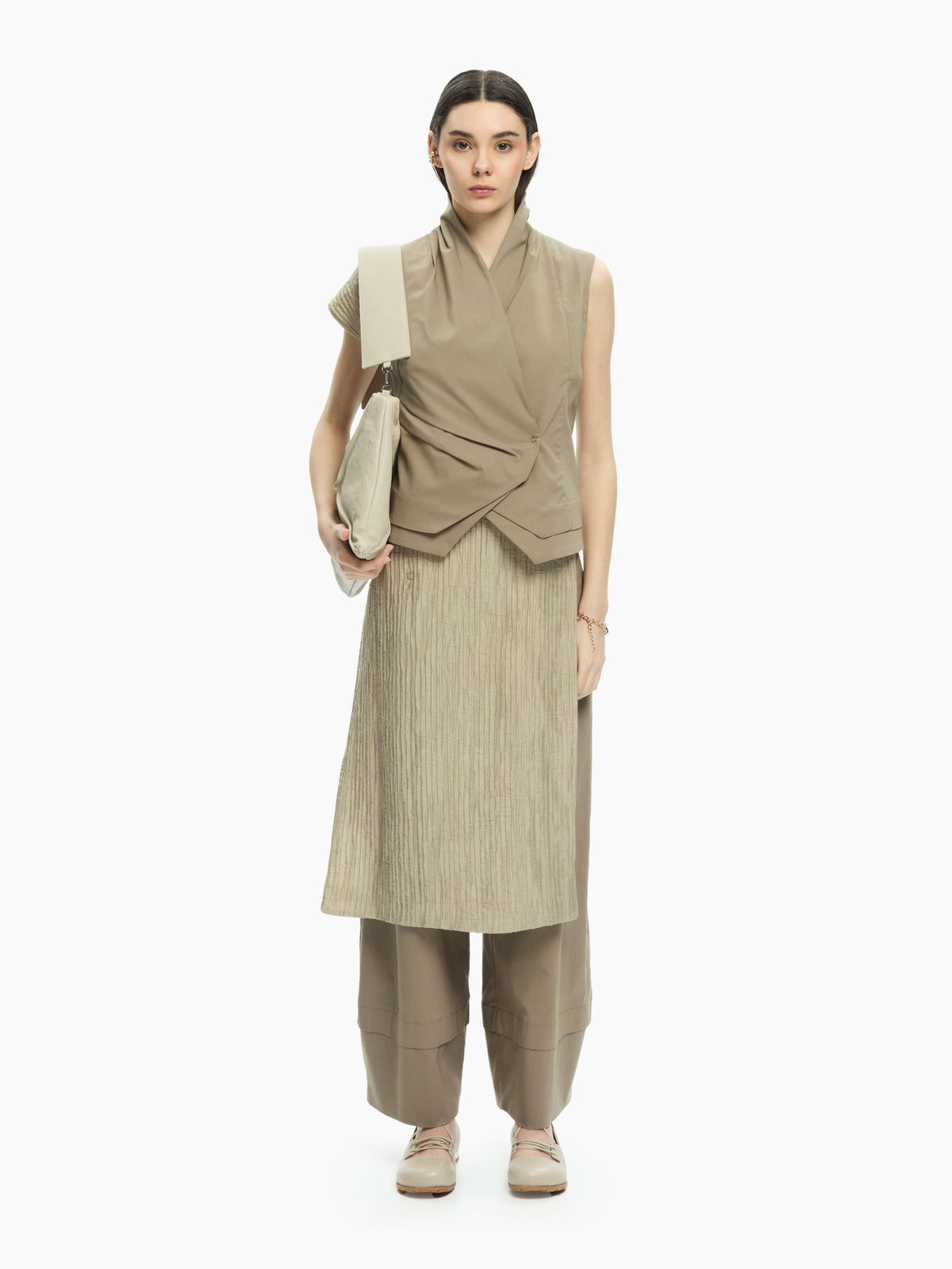 IXOS Top smanicato con scollo a rever TORTORA