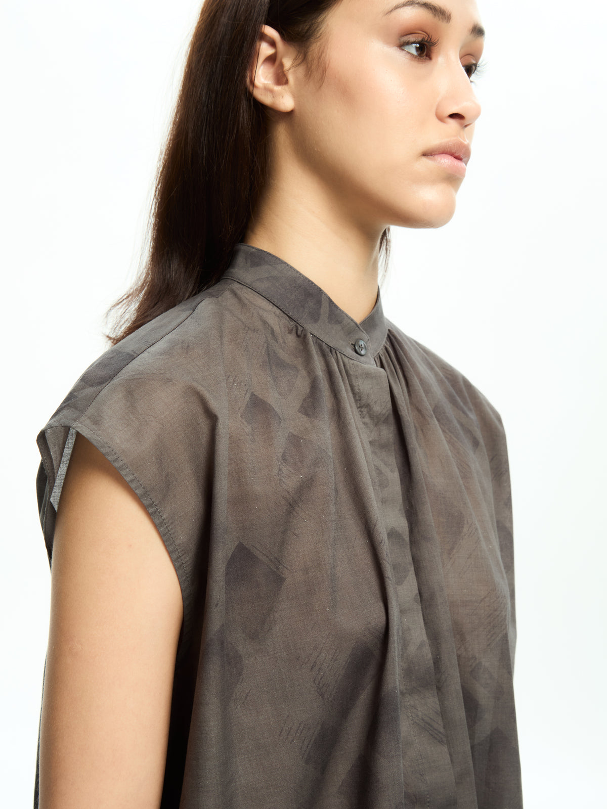 IXOS Camicia smanicata over GRIGIO
