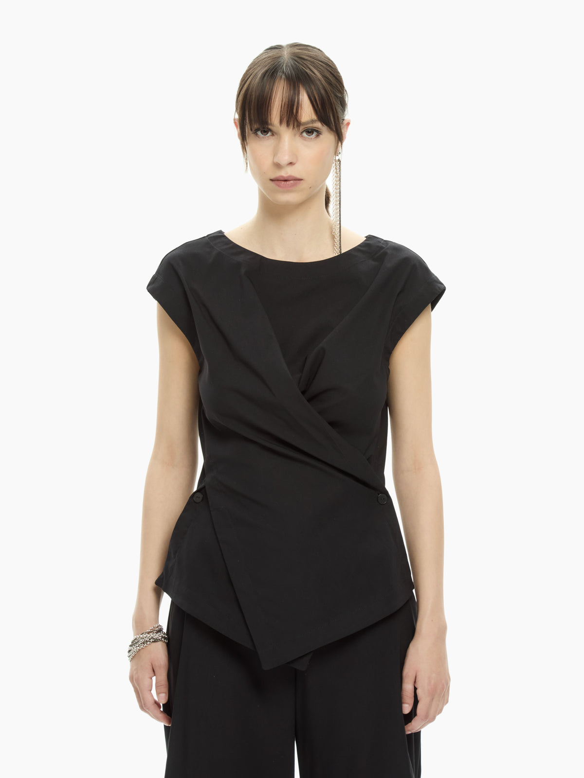 IXOS Top smanicato drappeggiato NERO