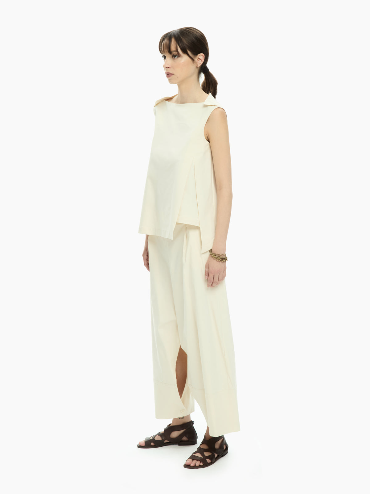IXOS Top smanicato con scollo a barca BEIGE