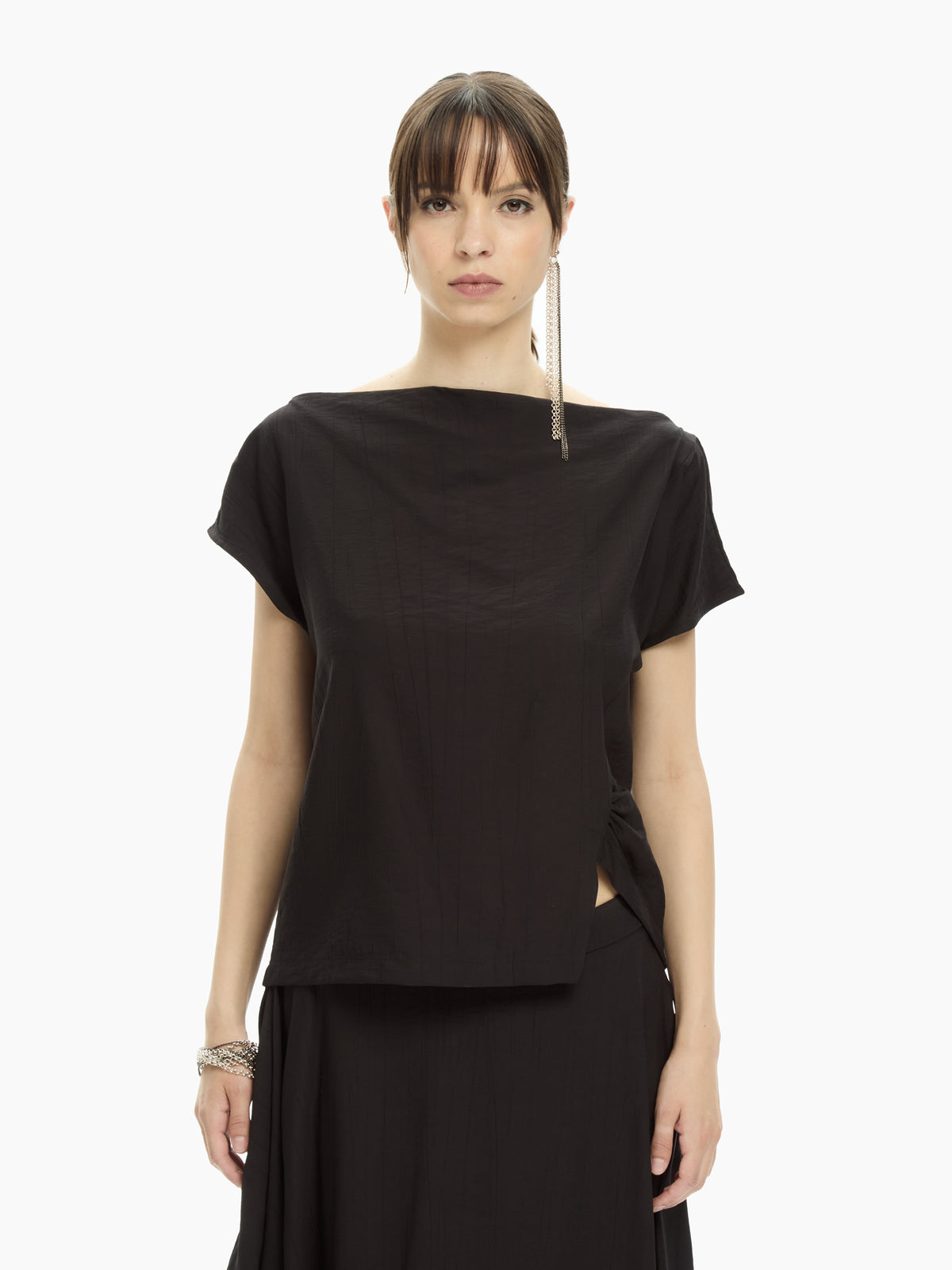 IXOS Top smanicato con arriccio laterale NERO