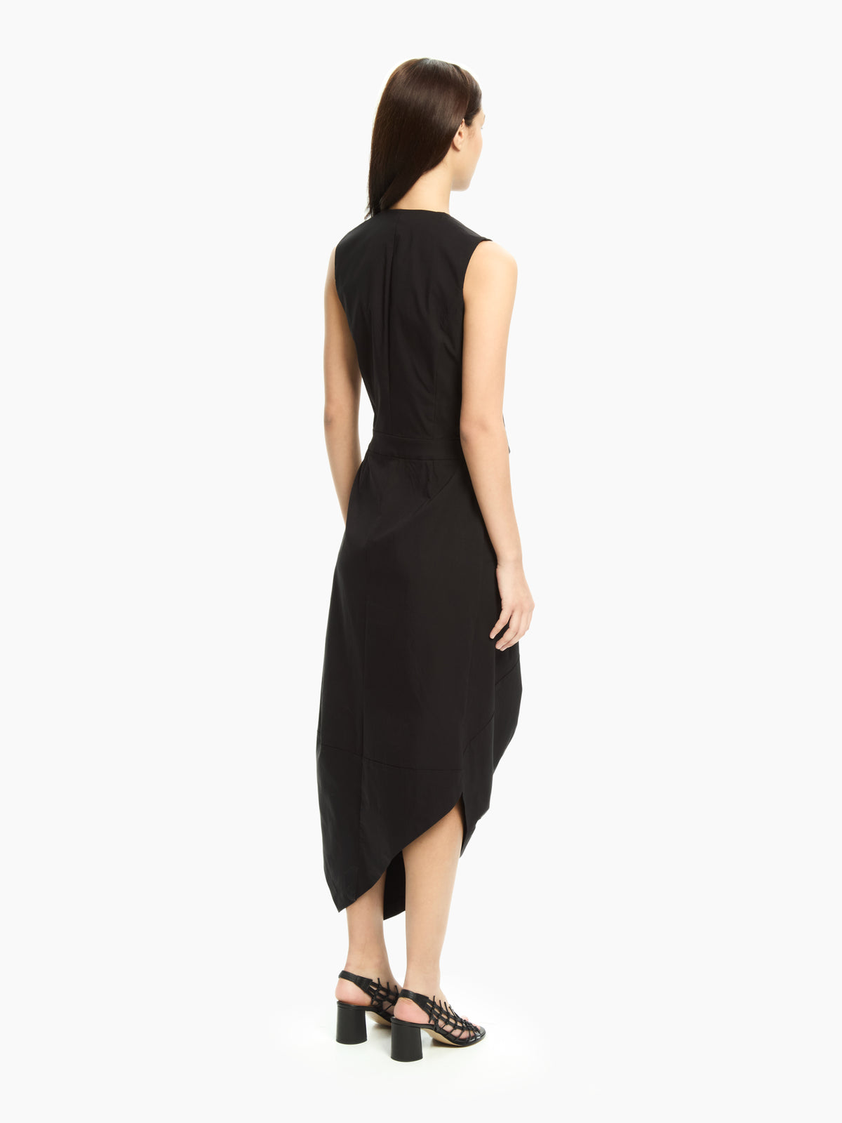 IXOS Abito con costruzione sartoriale NERO