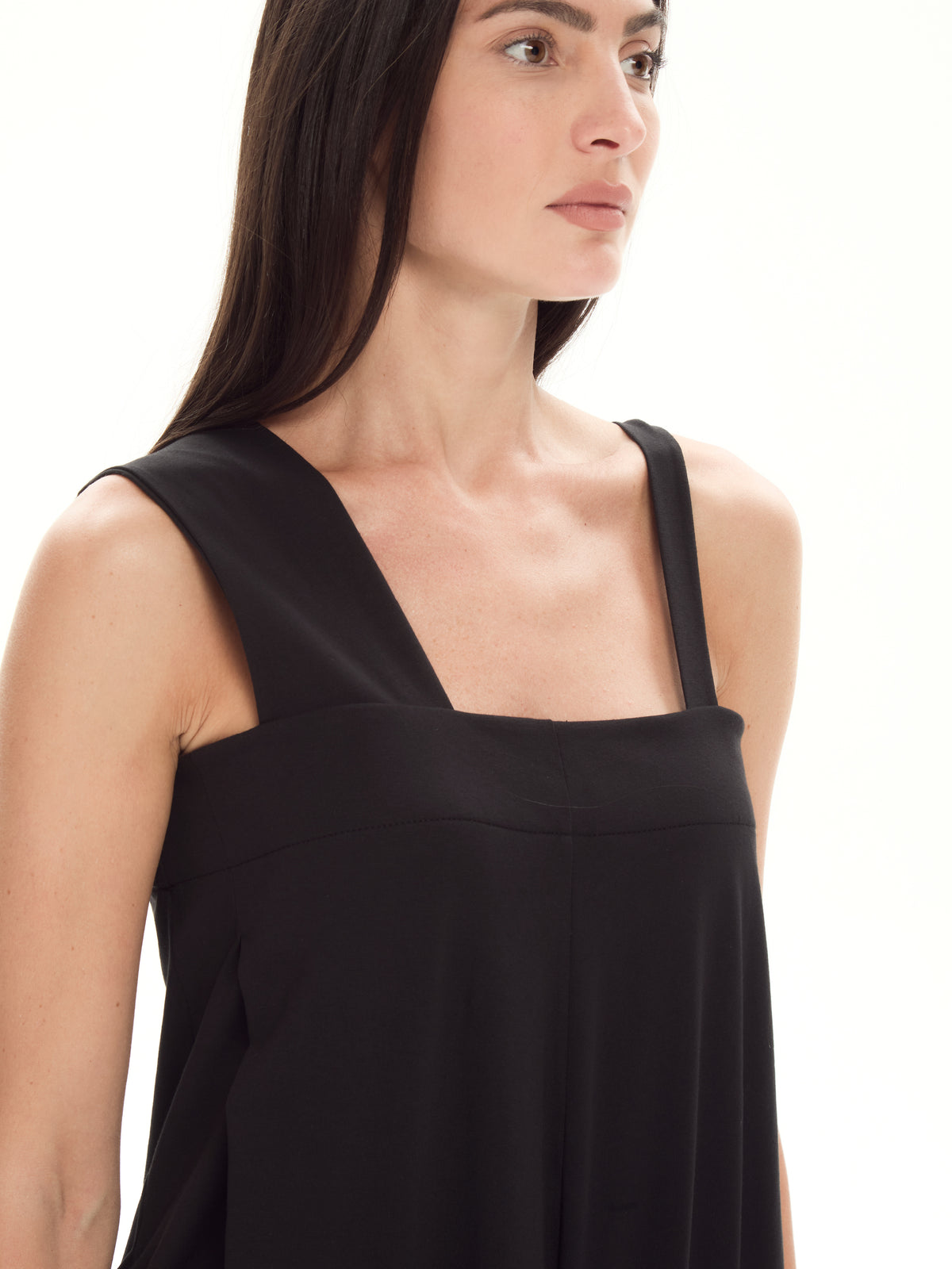 IXOS Abito con spalline asimmetriche NERO