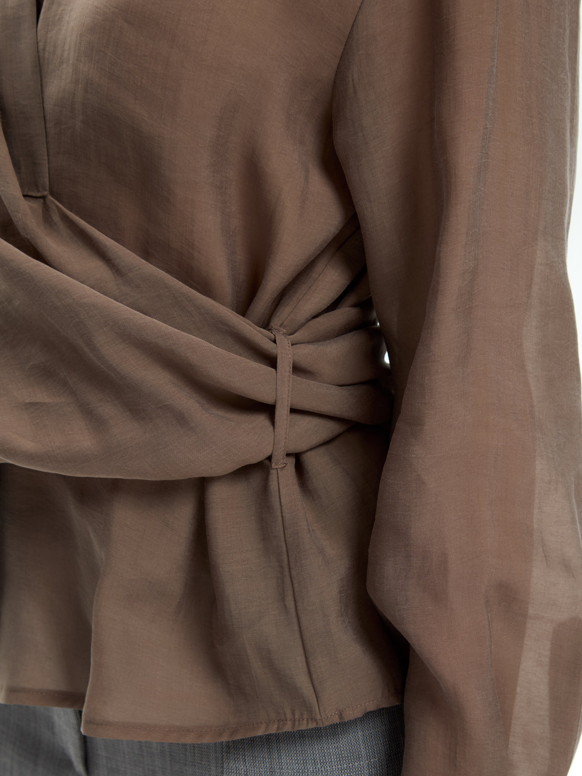 IXOS Camicia incrociata con scollo a V BEIGE