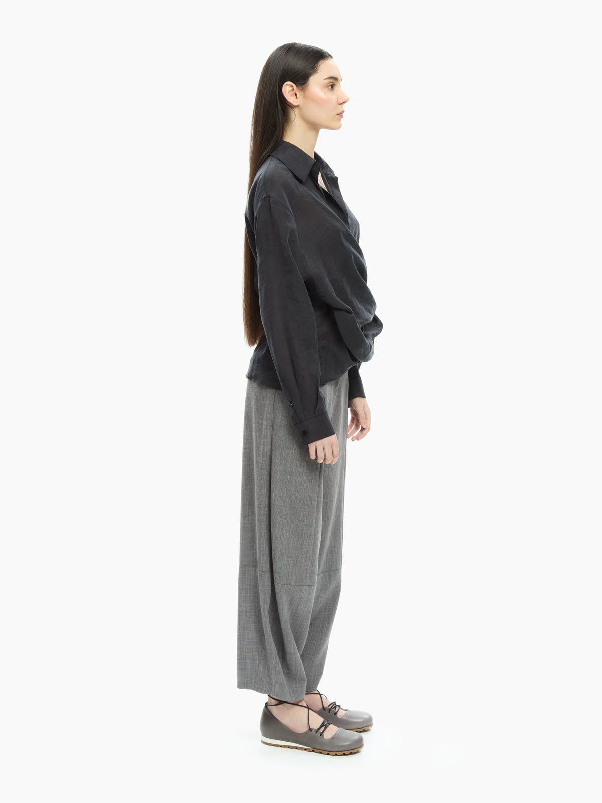 IXOS Camicia incrociata con scollo a V NERO