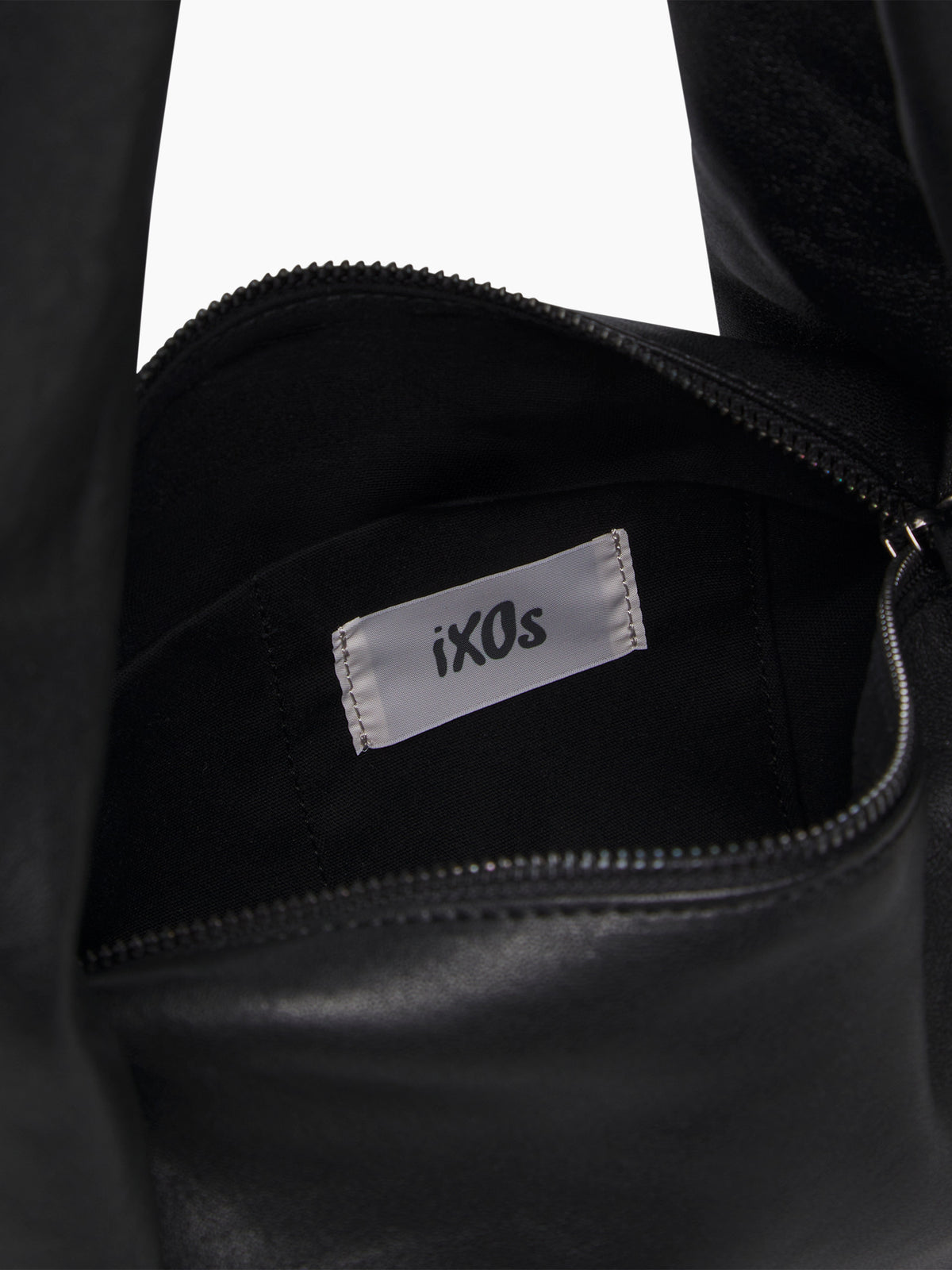 IXOS Borsa a spalla strutturata NERO