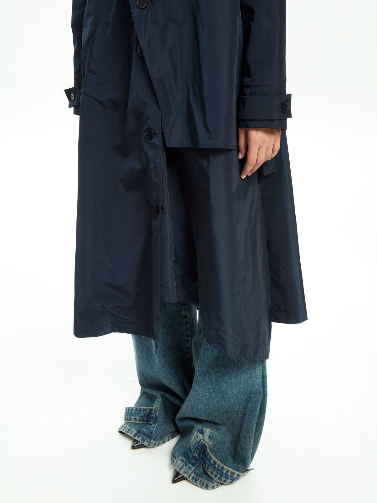 IXOS Trench asimmetrico con cintura BLU