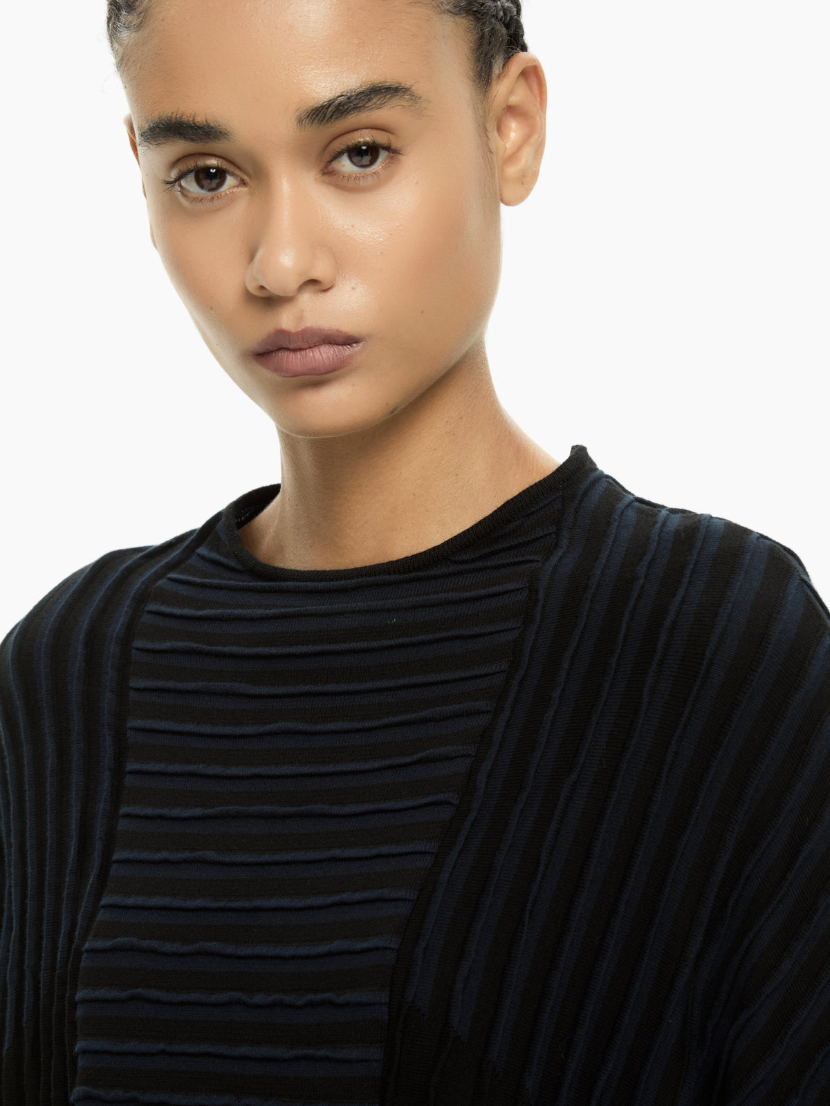 IXOS Maglia cropped a coste NERO