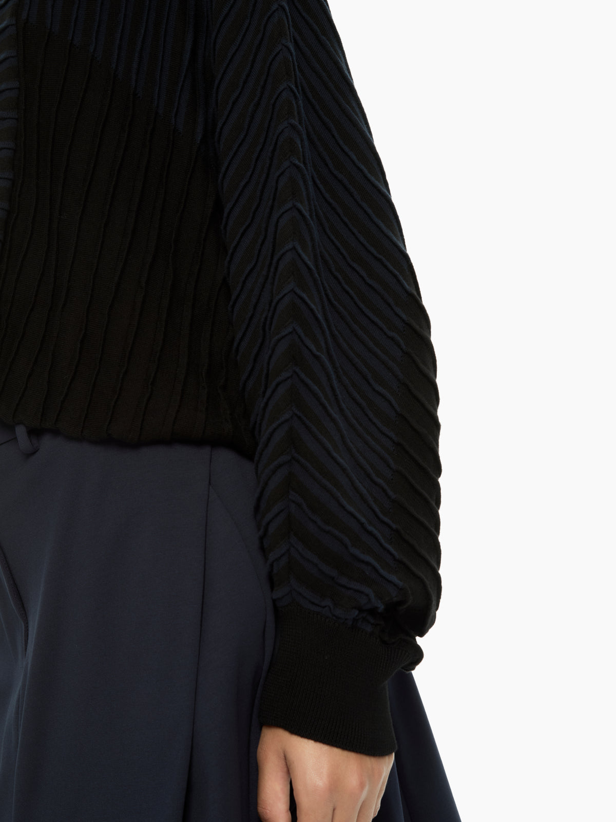 IXOS Maglia cropped a coste NERO