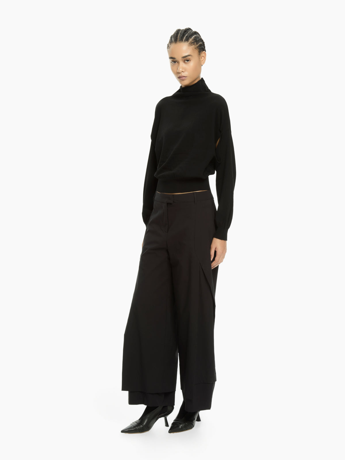 IXOS Maglia cropped con collo morbido NERO