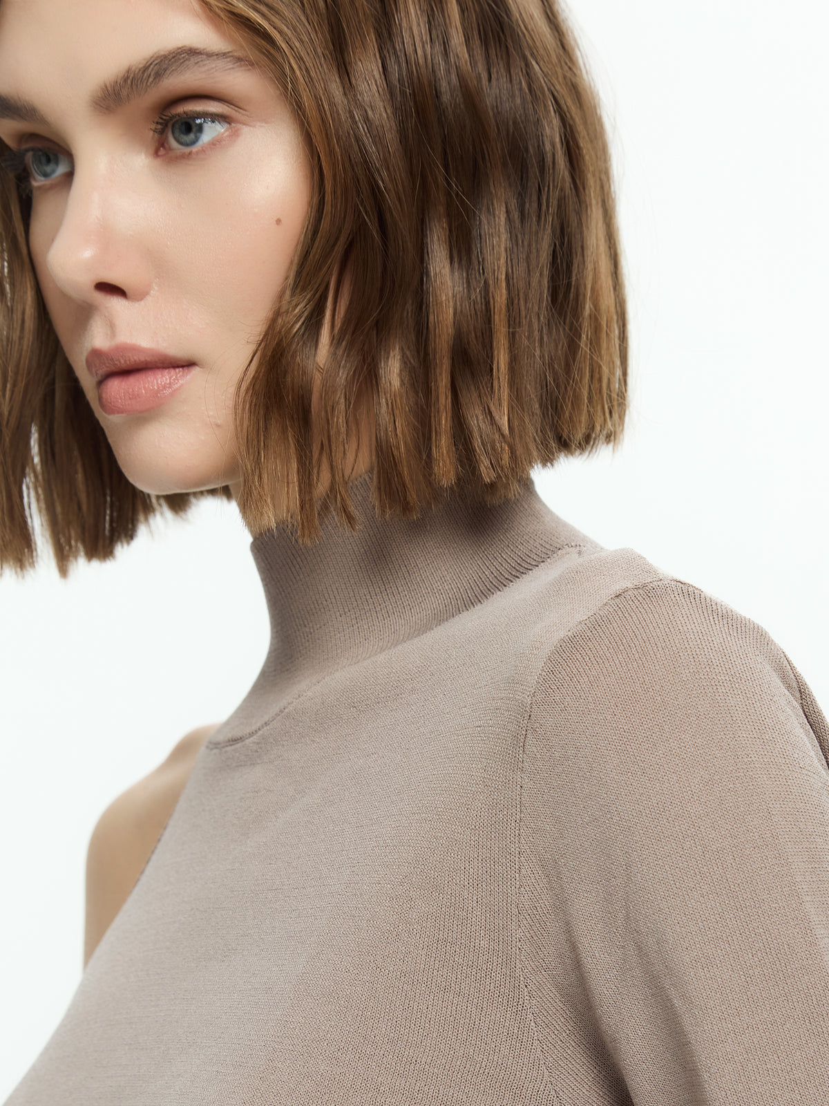 IXOS Maglia cut-out asimmetrica NERO