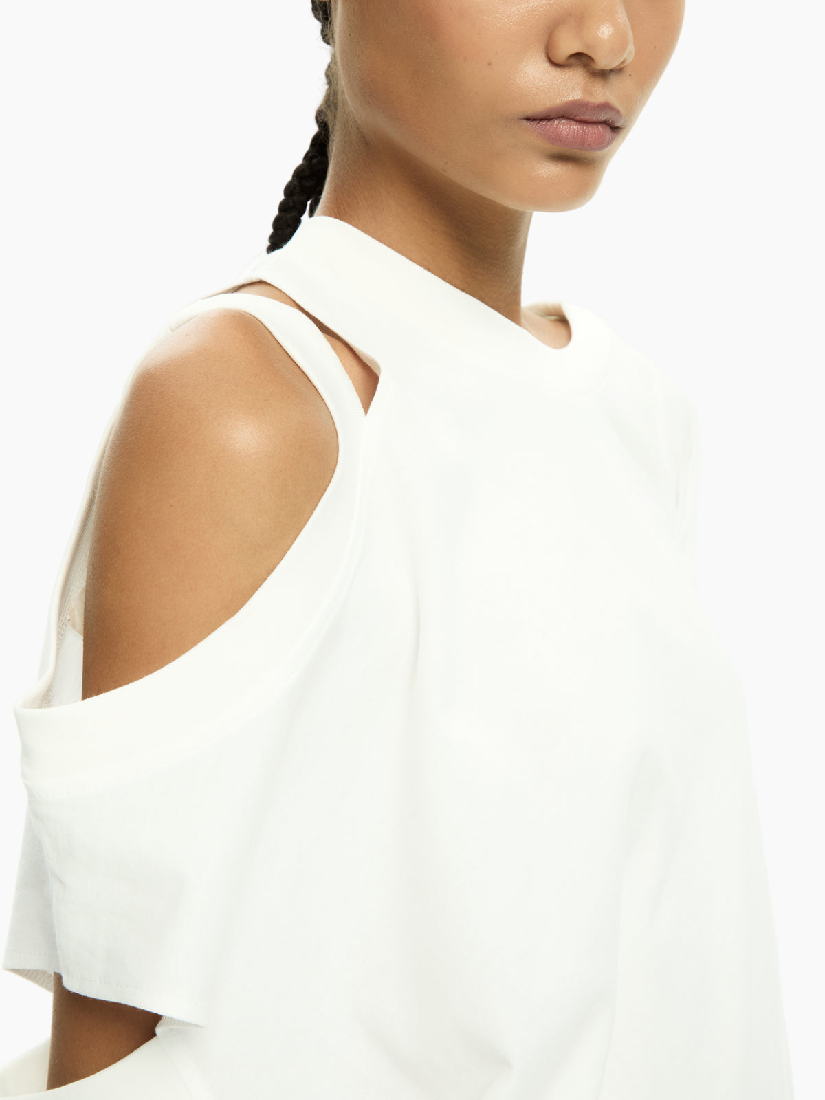 IXOS Top asimmetrico con cut-out BIANCO