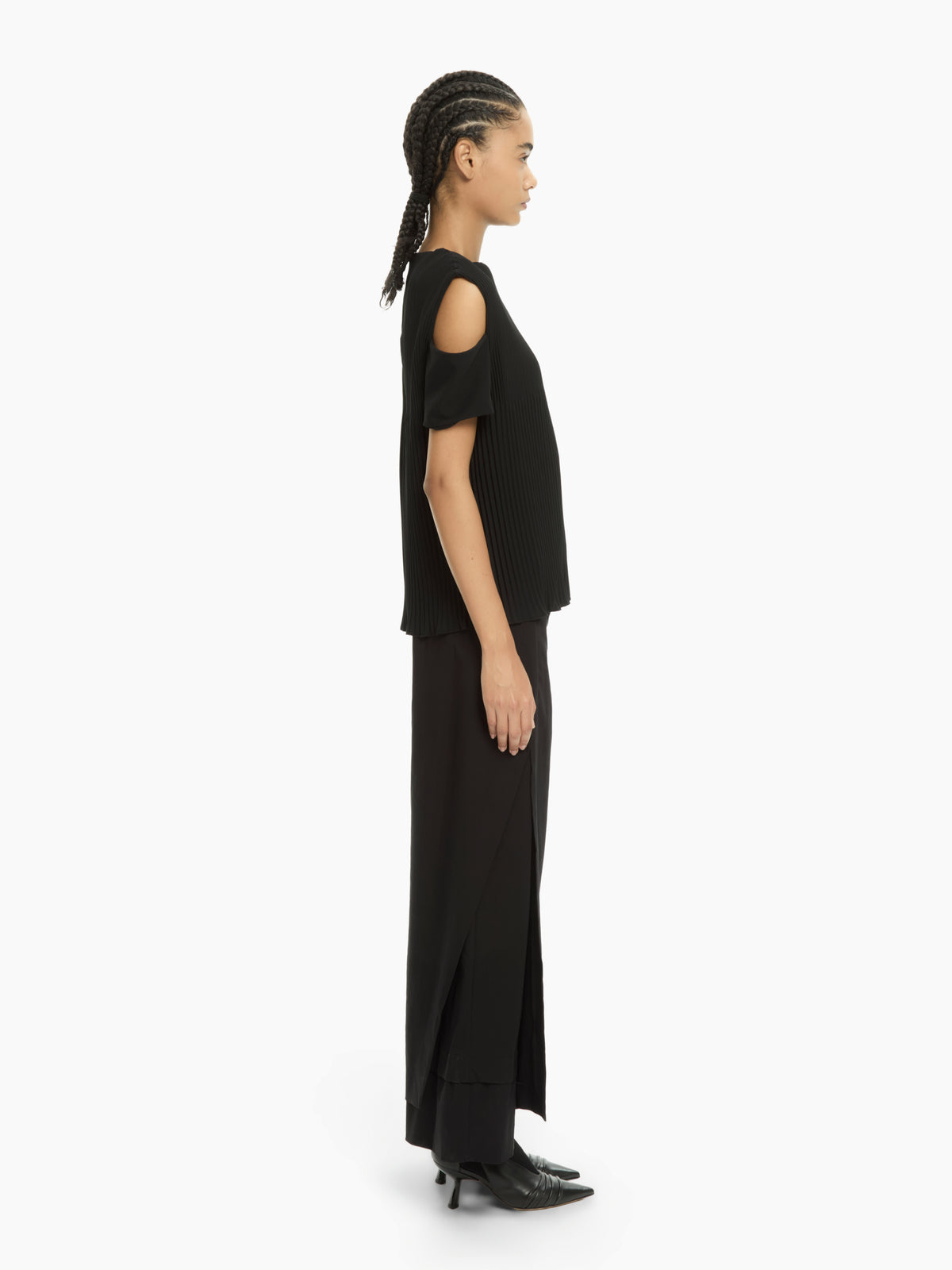 IXOS Top plissé con spalle cut-out NERO
