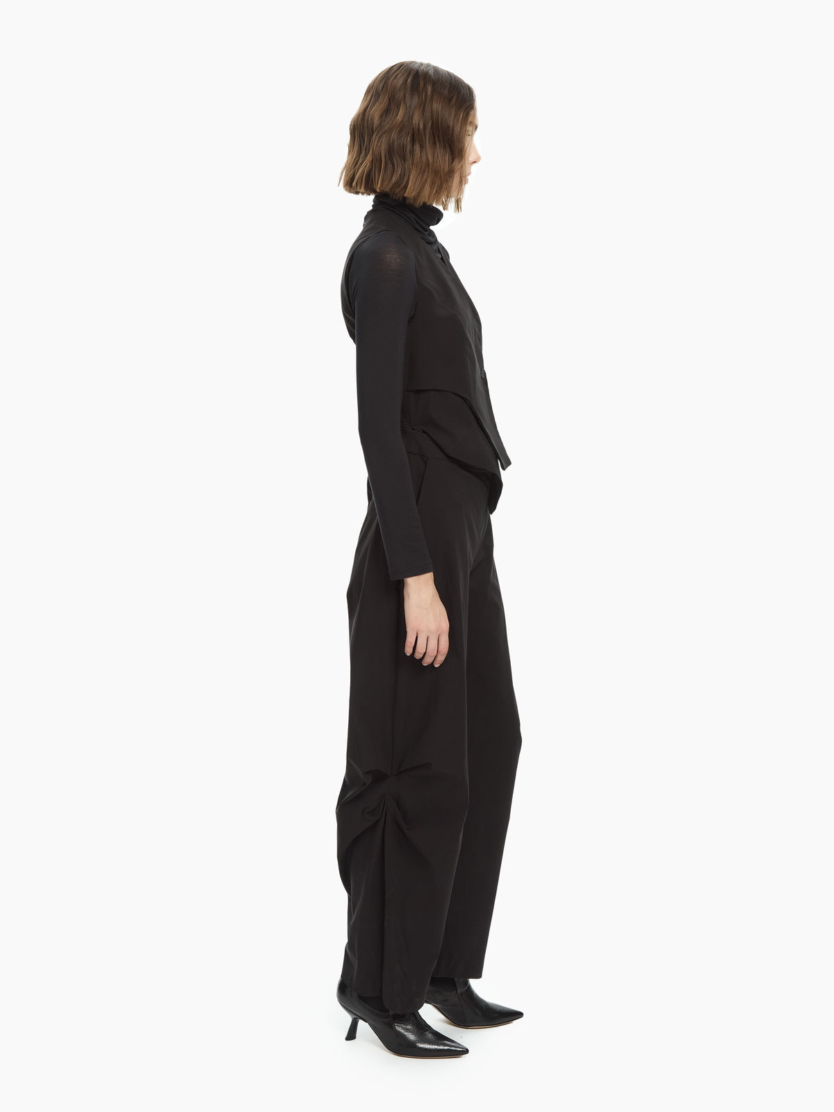 IXOS Abito con gilet incrociato NERO