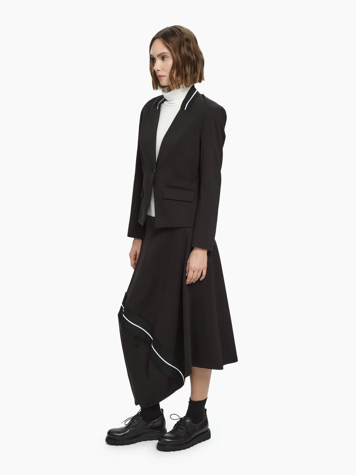 IXOS Blazer con collo a contrasto NERO