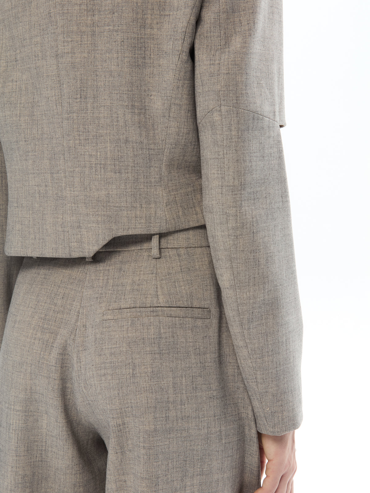 IXOS Giacca cropped con maniche cut-out