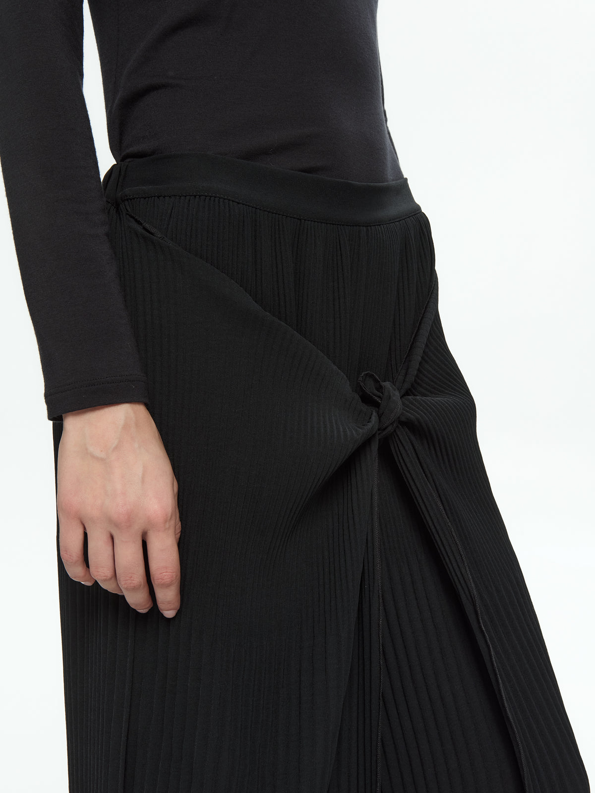 IXOS Pantaloni plissé NERO