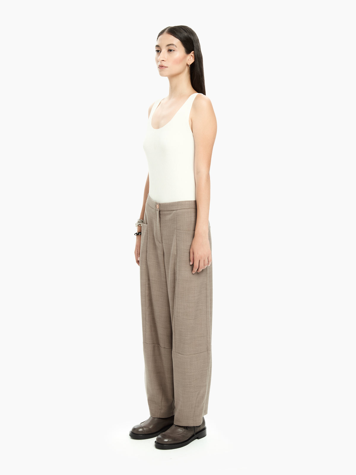 IXOS Pantaloni ampi con maxi tasche MARRONE