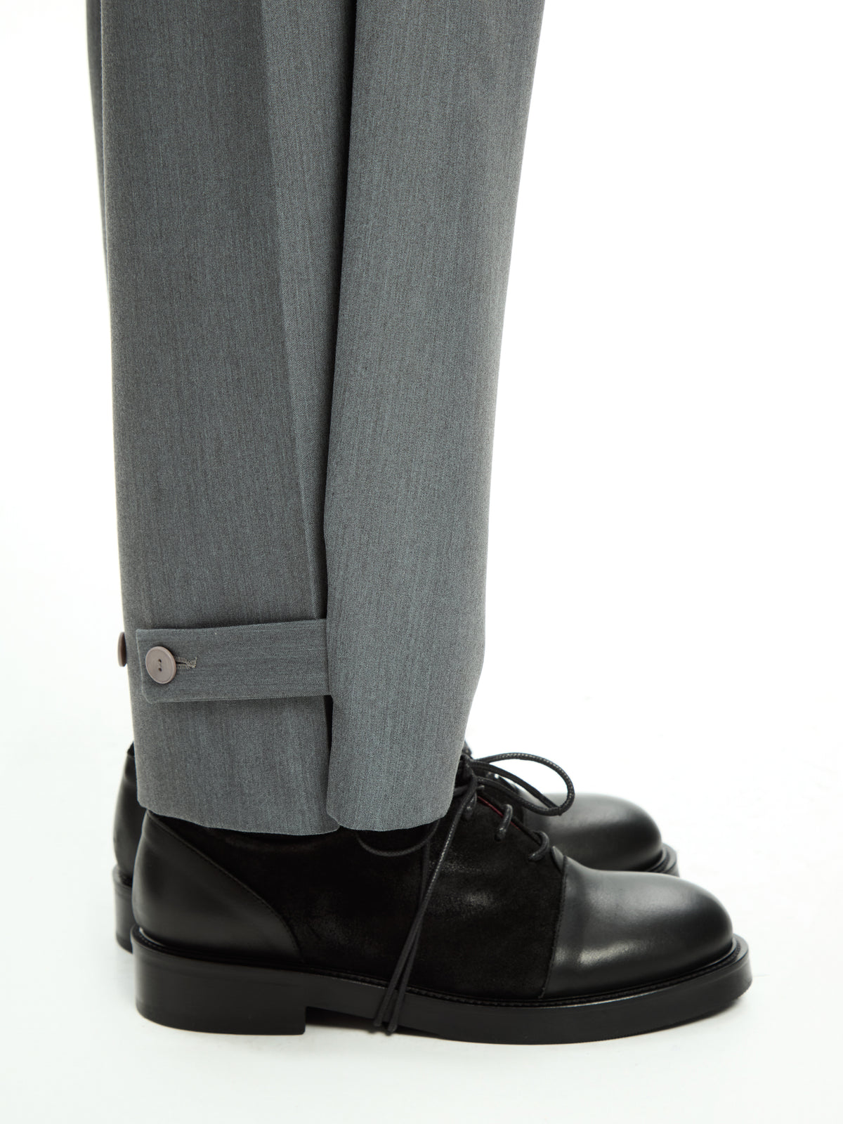 IXOS Pantaloni ampi con pinces e fondo regolabile GRIGIO