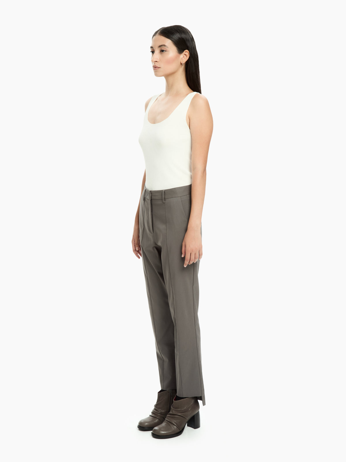 IXOS Pantaloni slim con spacchi al fondo NERO